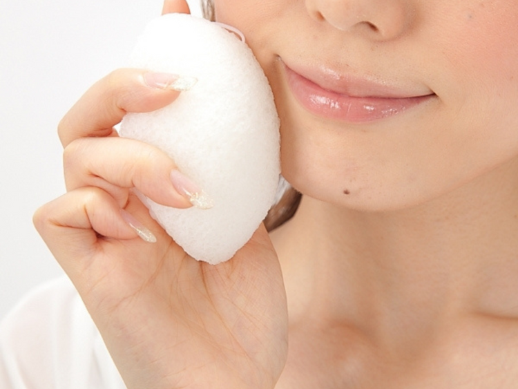 Original 100% plant based Japanese Konjac Sponge