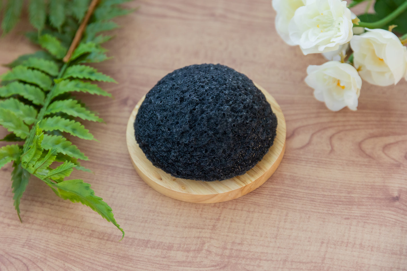 JAPANESE CHARCOAL Konjac Facial Exfoliating Sponge Vancouver BC, Canada
