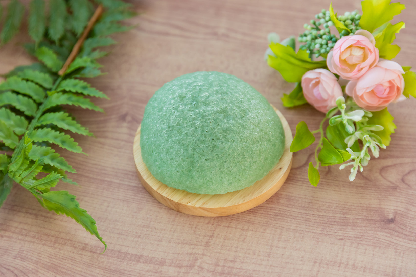 MATCHA Konjac Facial Exfoliating Sponge Vancouver BC, Canada